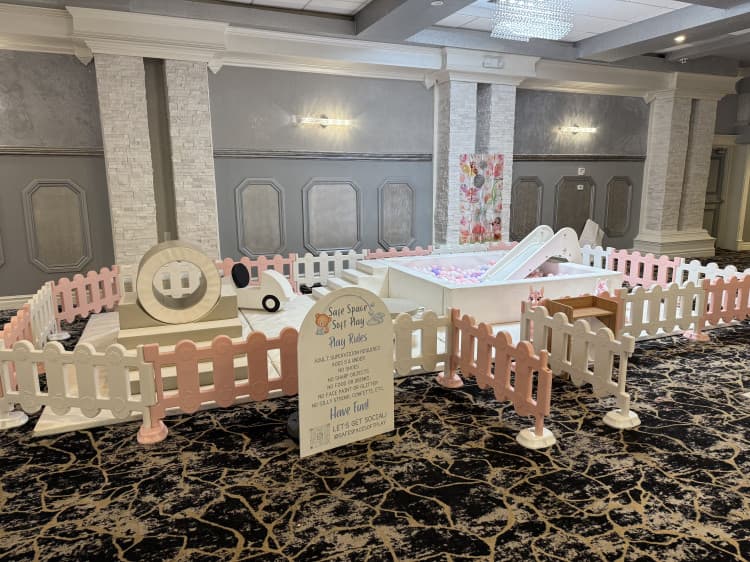 Soft Play & 7' by 7' Ball Pit (Without Bounce House) 1