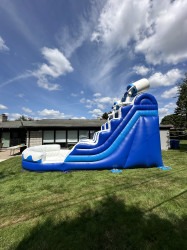 IMG 0584 1742533012 Blue Wave Wet or Dry Slide